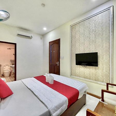 Nhu Y Hotel Хошимин Екстериор снимка