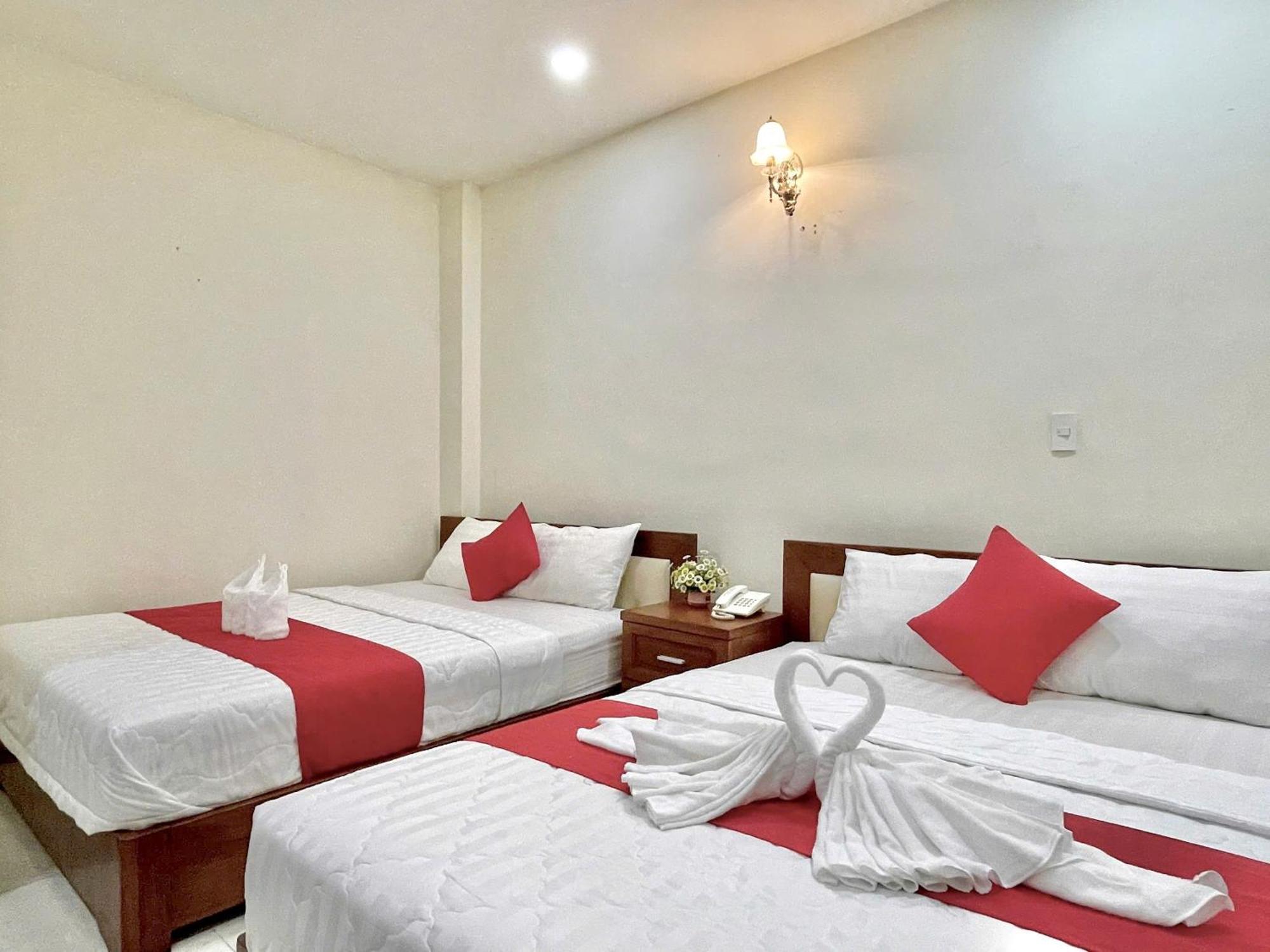 Nhu Y Hotel Хошимин Стая снимка